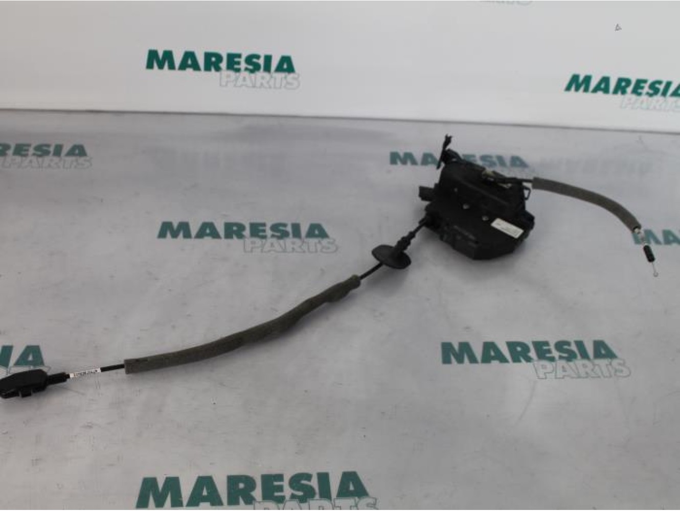 Renault - Clio - Front door lock mechanism 4-door, right