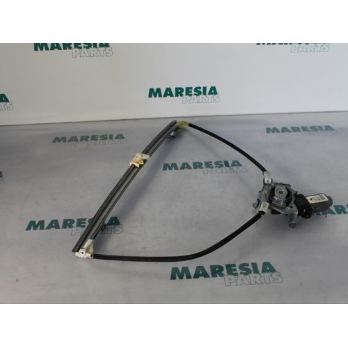 Renault - Megane Scenic - Window mechanism 4-door, front right