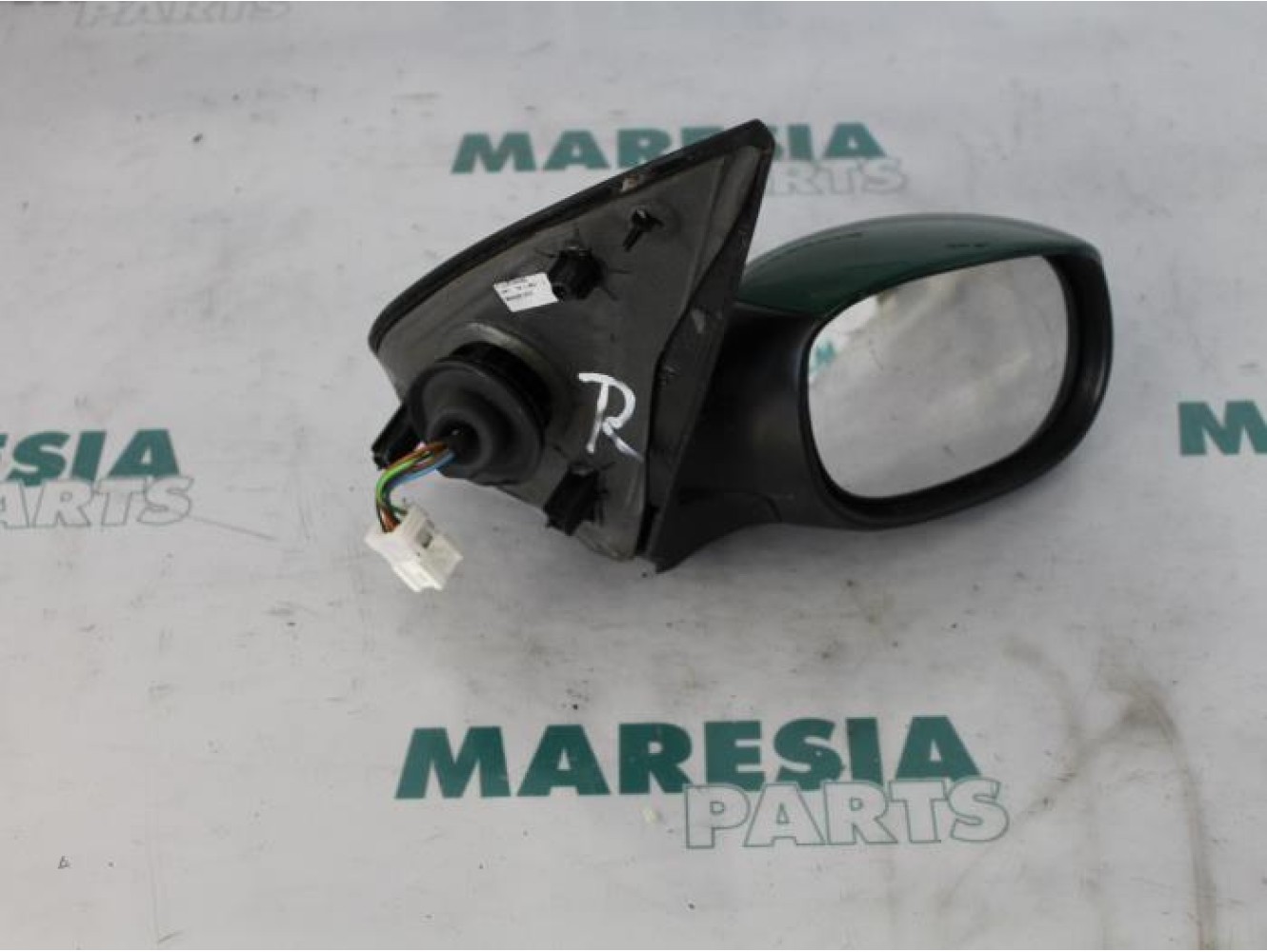 Peugeot - 206 - Wing mirror, right