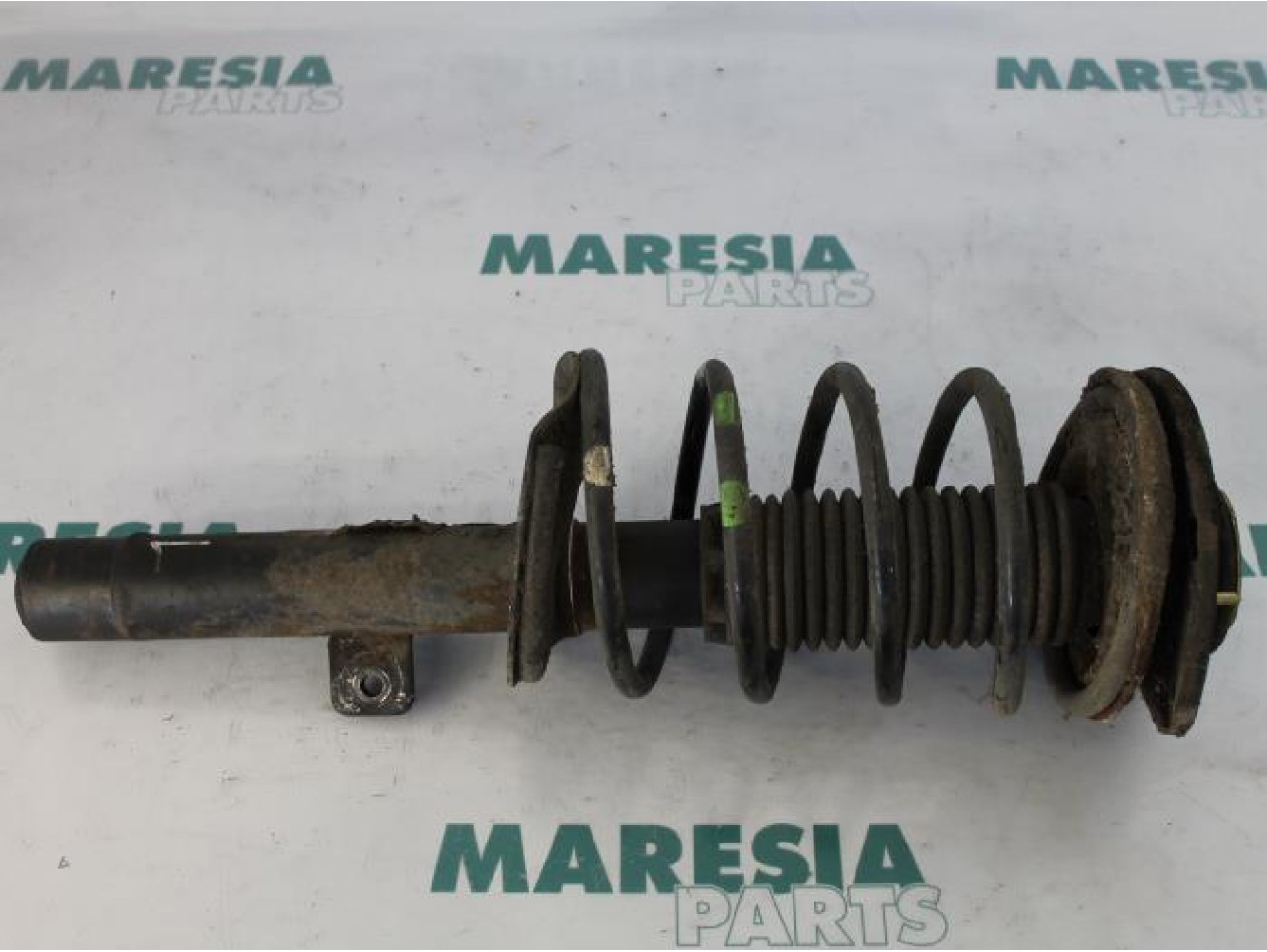 Peugeot - 206 - Front shock absorber rod, left