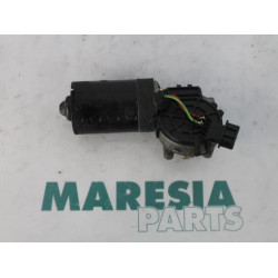 Peugeot - 206 - Front wiper motor