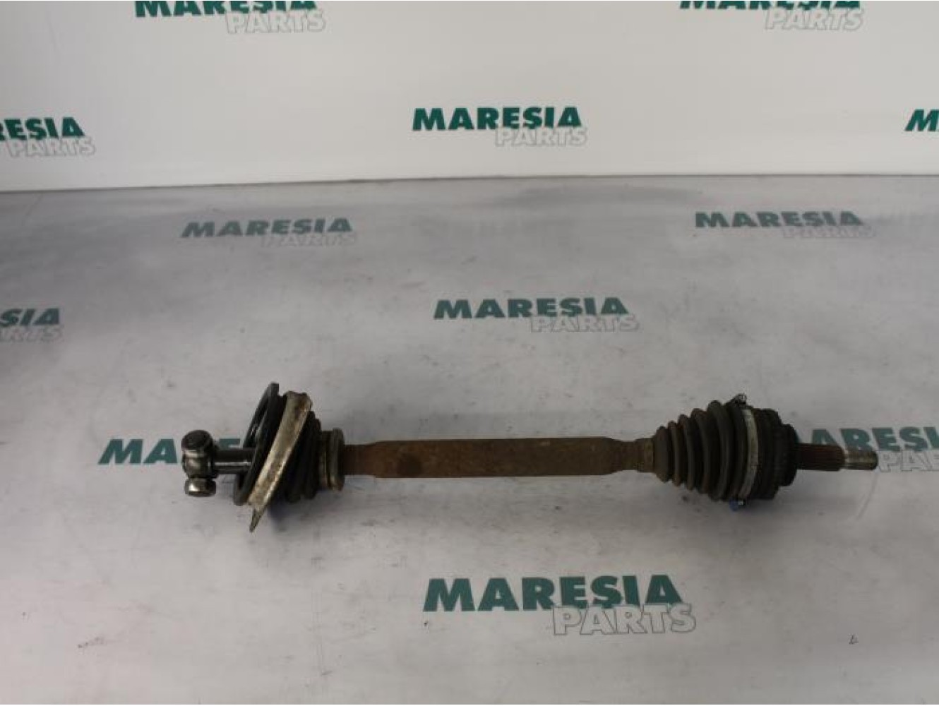 Renault - Megane Scenic - Aandrijfas links-voor