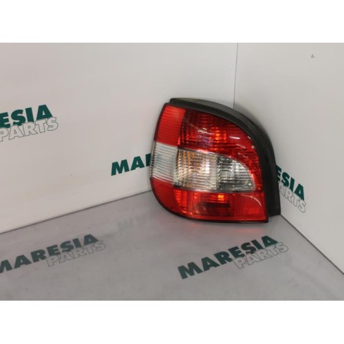 Renault - Megane Scenic - Achterlicht links