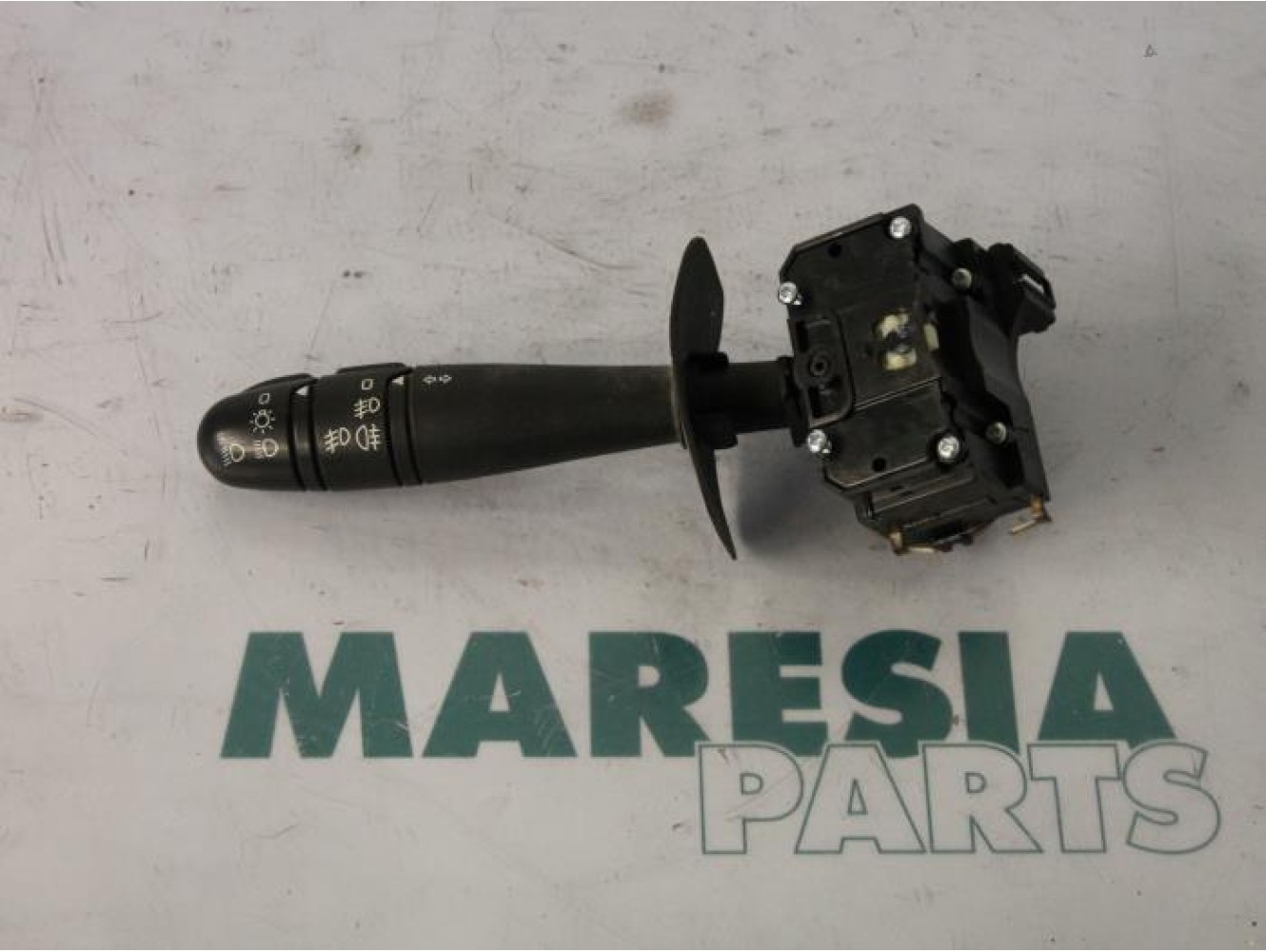 Renault - Megane Scenic - Indicator switch