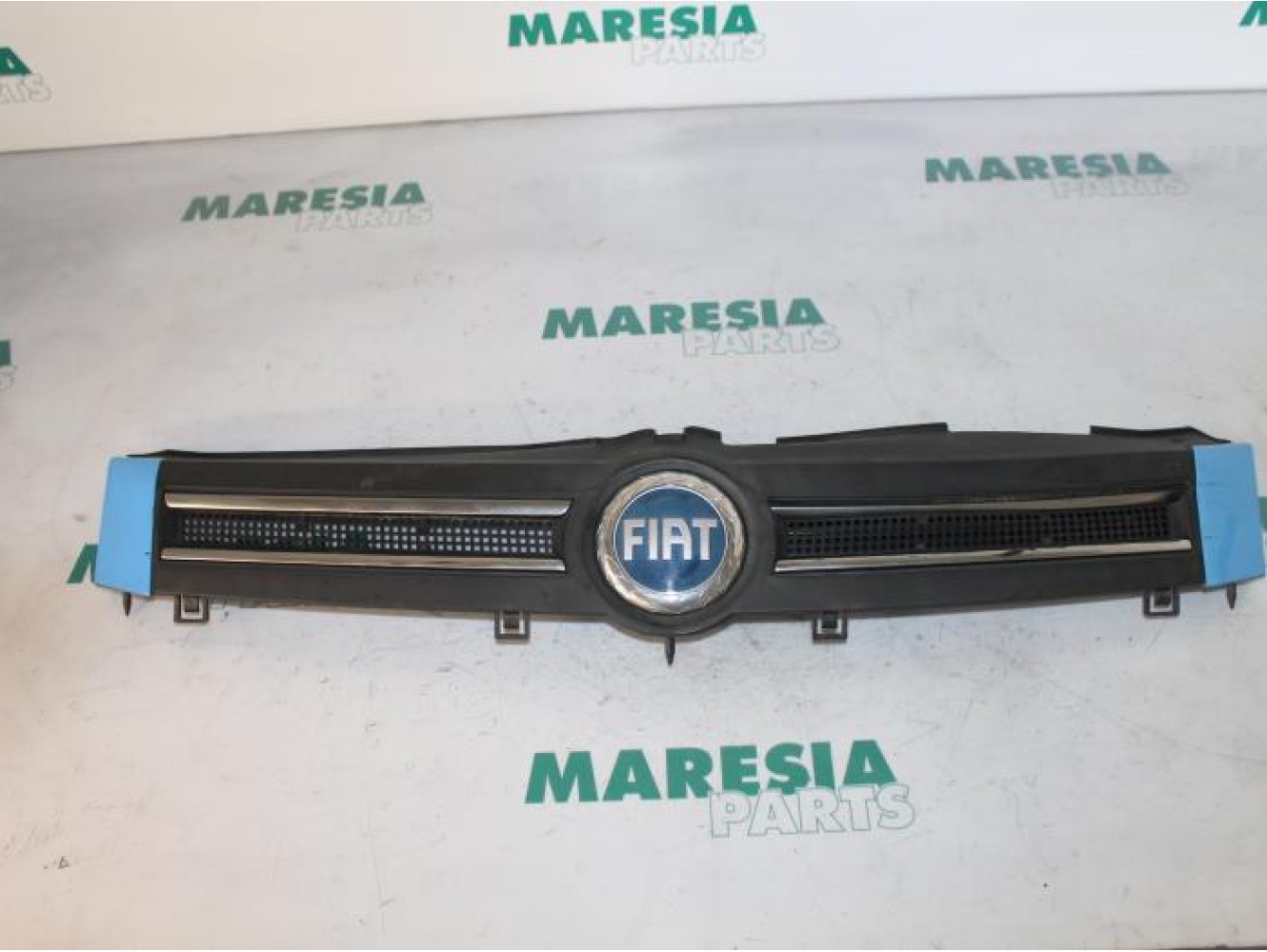 Fiat - Panda - Grill