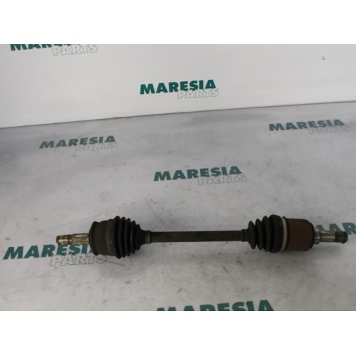 Fiat - Panda - Aandrijfas links-voor