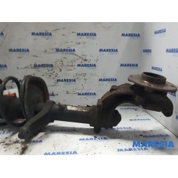 Peugeot - 106 - Stoßdämpferstrebe rechts vorne