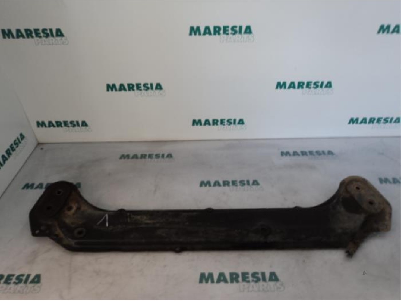 Citroen - C8 - Radiator bar