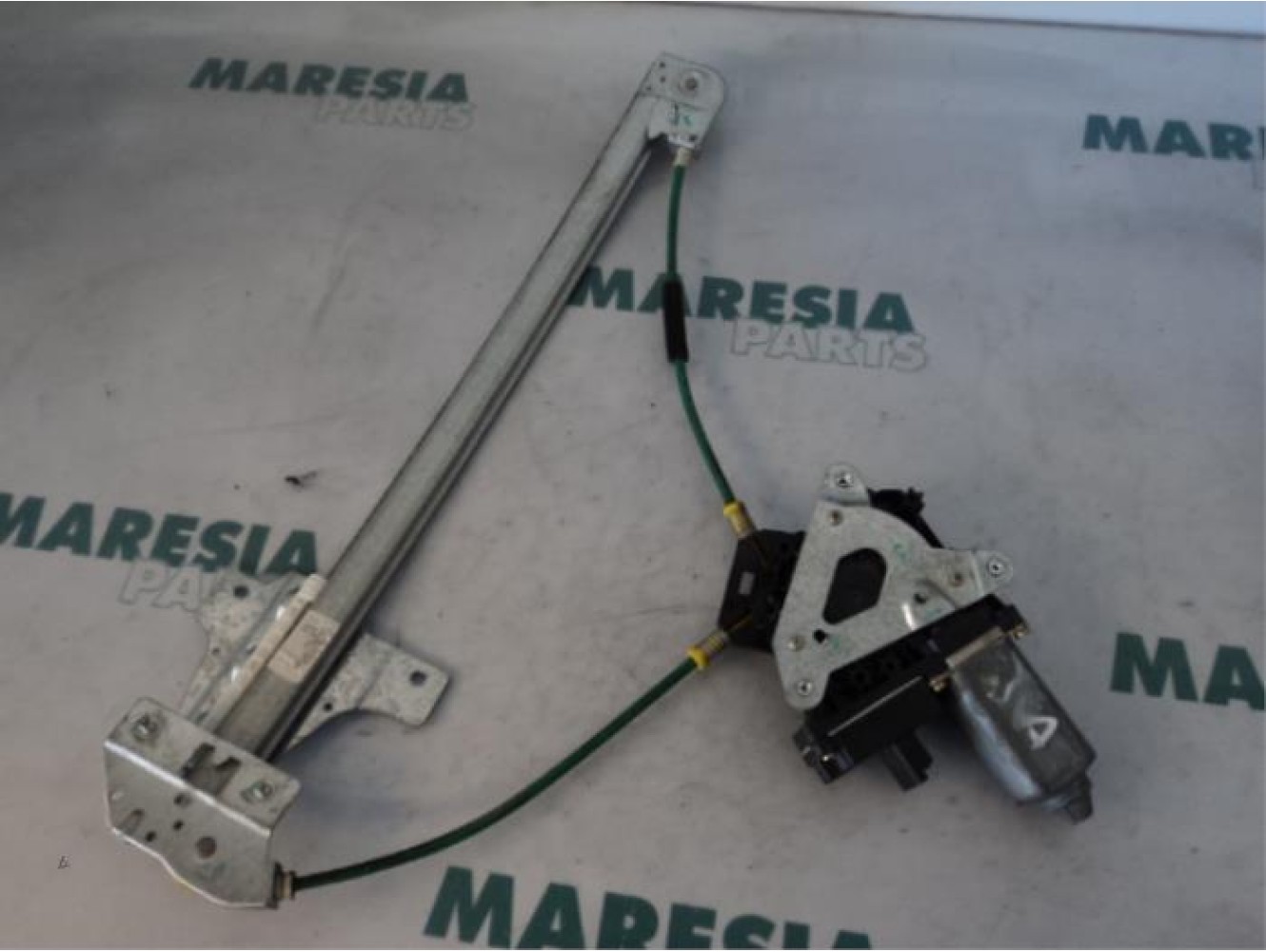 Citroen - C8 - Rear door window mechanism 4-door, right