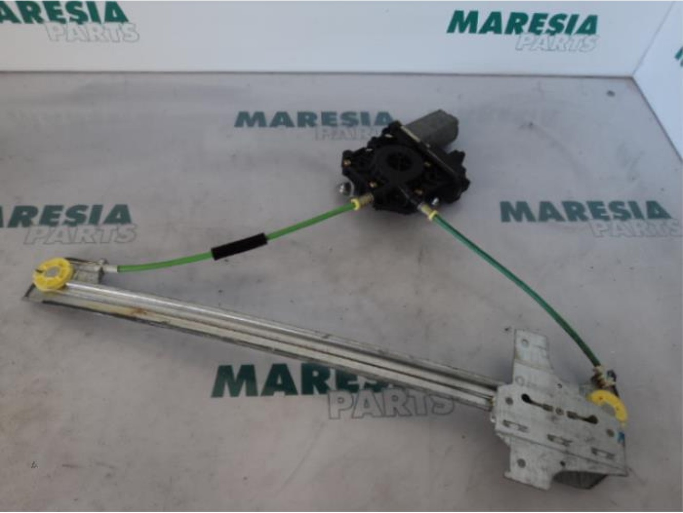 Citroen - C8 - Rear door window mechanism 4-door, right