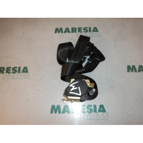 Citroen - C8 - Sicherheitsgurt links hinten