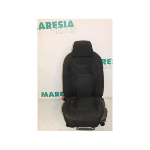 Citroen - C5 - Stoel links