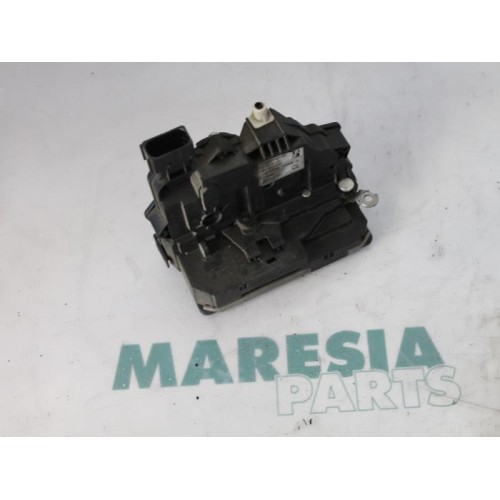 Fiat - Ducato - Door lock mechanism 2-door, right