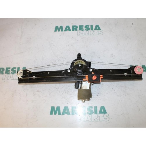 Fiat - Punto - Window mechanism 2-door, front right