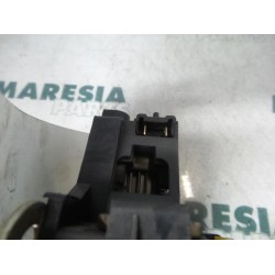 Renault - Megane Scenic - Rear door lock mechanism 4-door, left