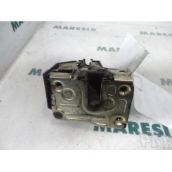 Renault - Megane Scenic - Rear door lock mechanism 4-door, left