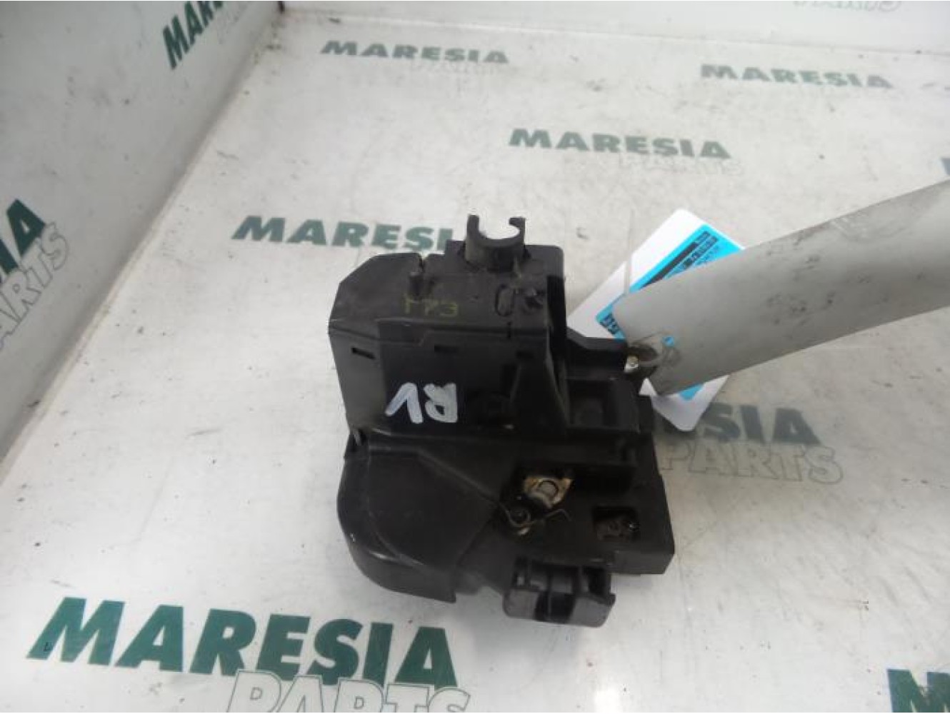 Renault - Megane Scenic - Front door lock mechanism 4-door, right