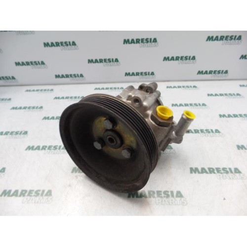 Alfa Romeo - 156 - Power steering pump