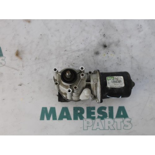Renault - Megane Scenic - Front wiper motor