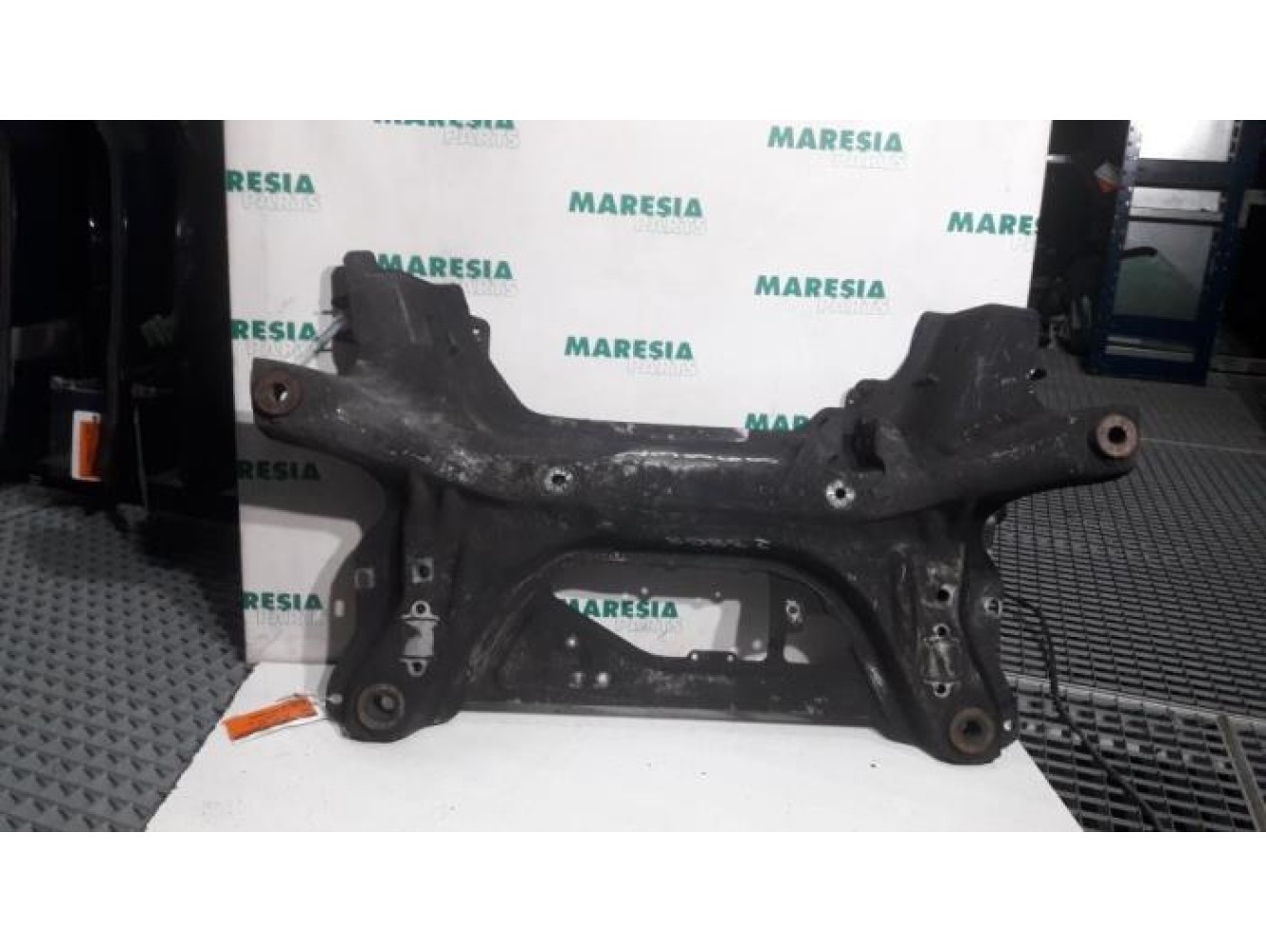 Citroen - C5 - Subframe