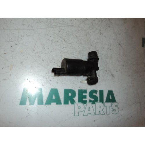 Citroen - C5 - Scheibensprüherpumpe vorne