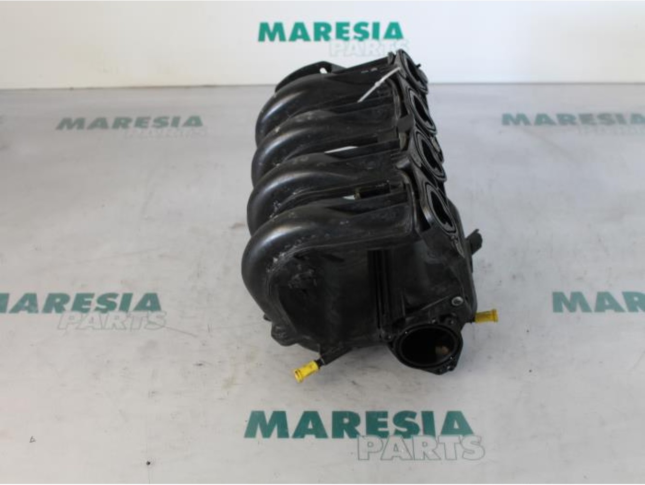 Peugeot - 207 - Intake manifold