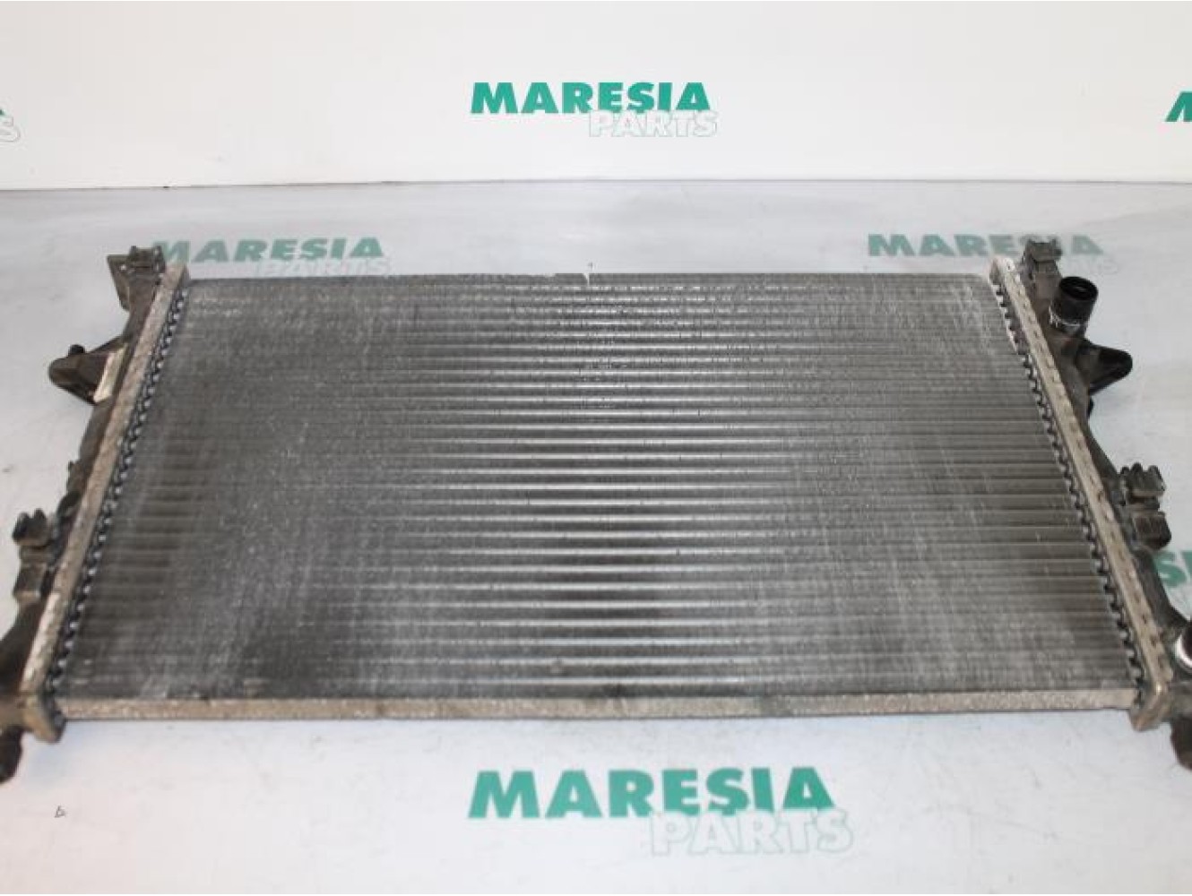 Renault - Laguna - Radiator