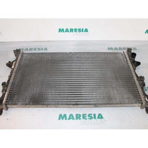 Renault - Laguna - Radiator