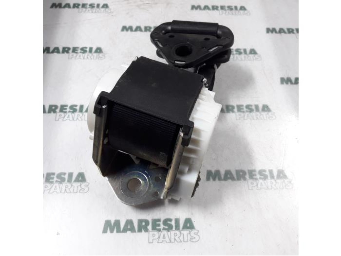 Fiat - 500 - Sicherheitsgurt links hinten