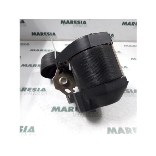Iveco - Daily - Front seatbelt, right