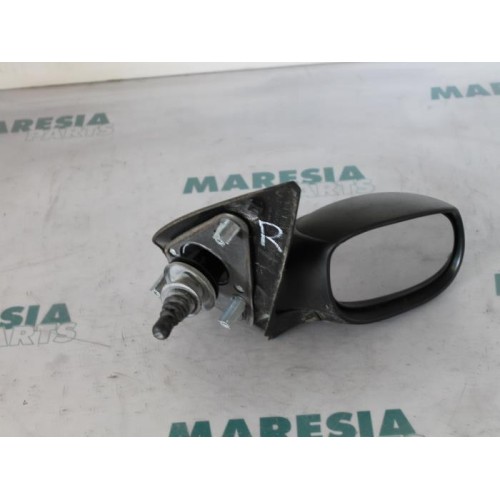 Peugeot - 206 - Wing mirror, right