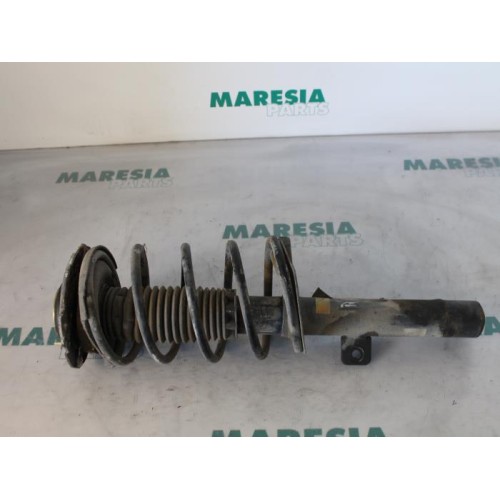 Peugeot - 206 - Front shock absorber rod, right