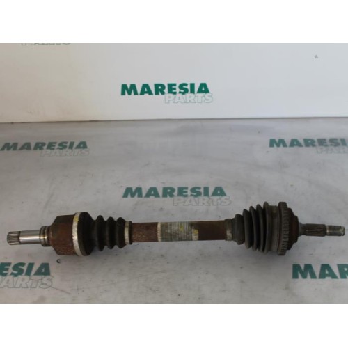 Peugeot - 206 - Front drive shaft, left