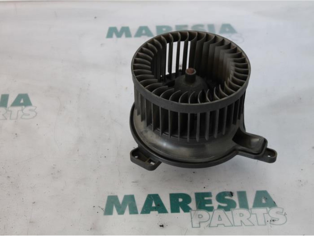 Citroen - Berlingo - Heating and ventilation fan motor