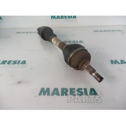 Citroen - C5 - Aandrijfas links-voor