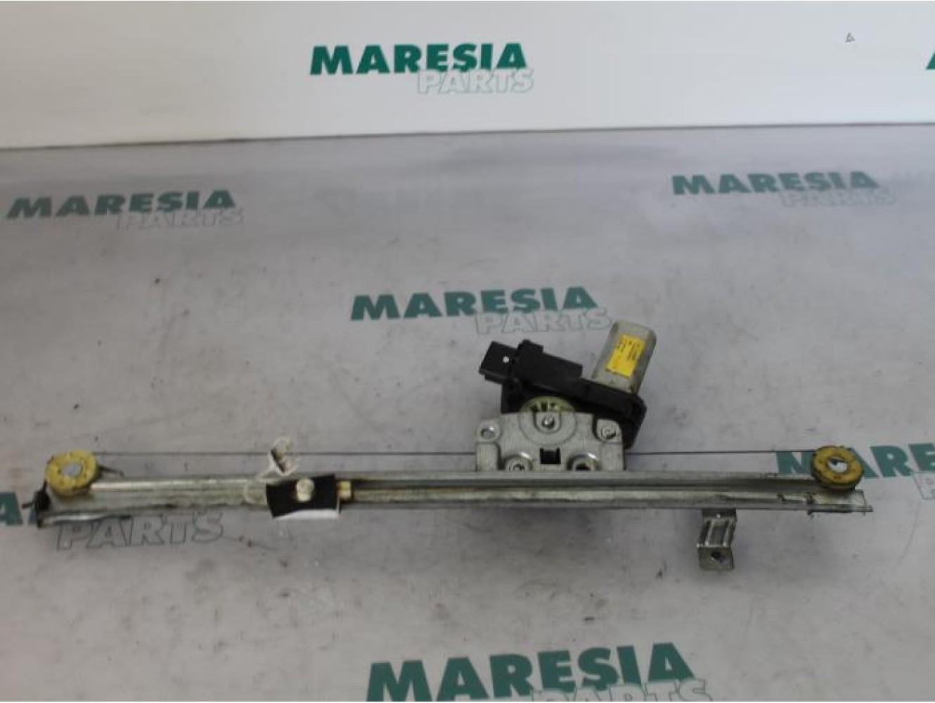 Fiat - Ducato - Window mechanism 2-door, front left