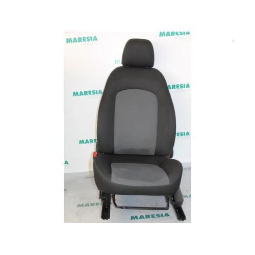 Fiat - Punto - Stoel links