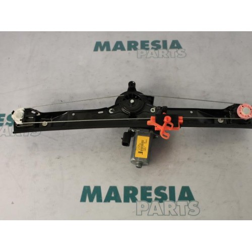 Fiat - Punto - Window mechanism 4-door, front right