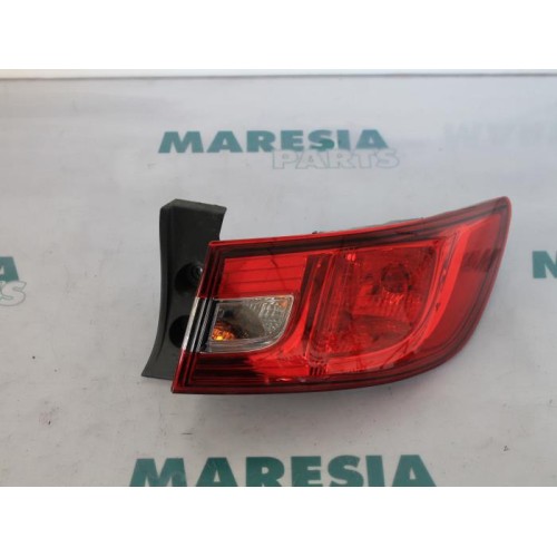 Renault - Clio - Taillight, right