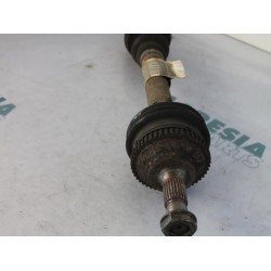 Peugeot - 206 - Aandrijfas links-voor
