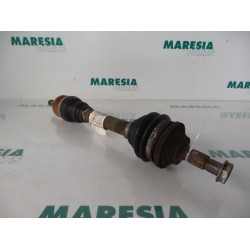 Peugeot - 206 - Aandrijfas links-voor