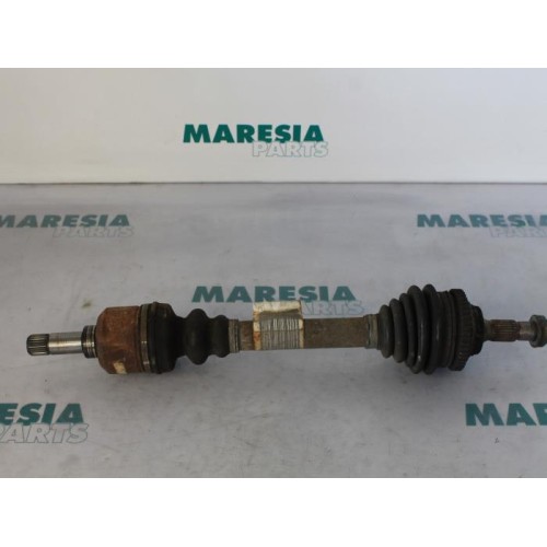 Peugeot - 206 - Front drive shaft, left