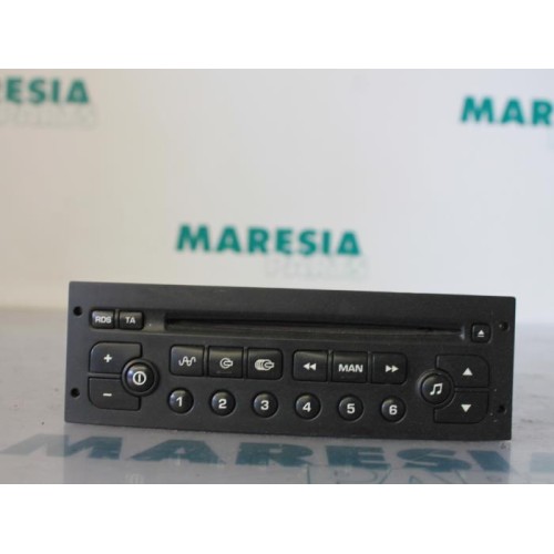 Peugeot - 206 - Radio CD player