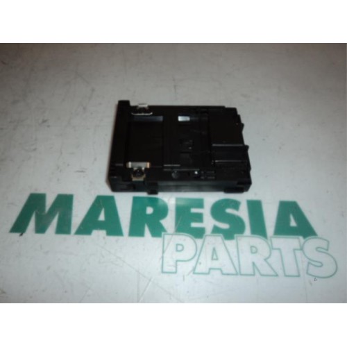 Renault - Megane - Card reader (lock)