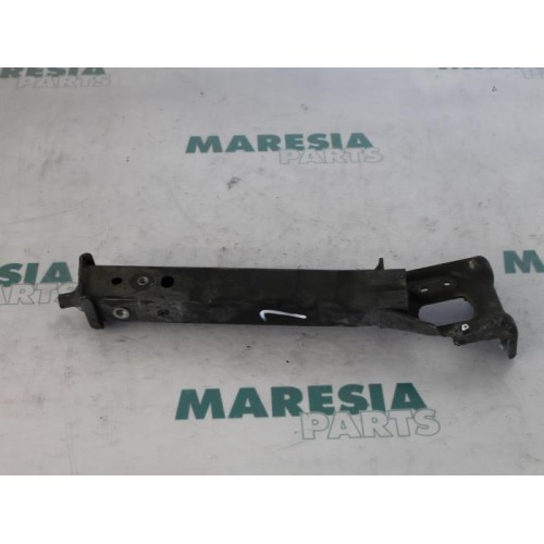 Renault - Megane - Subframe