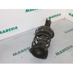 Renault - Megane - Front shock absorber rod, left
