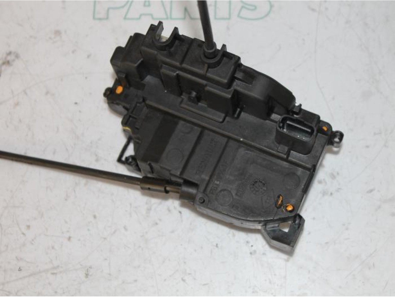 Renault - Megane - Door lock mechanism 2-door, right