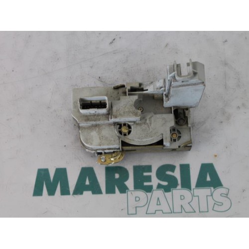 Peugeot - 307 - Front door lock mechanism 4-door, right