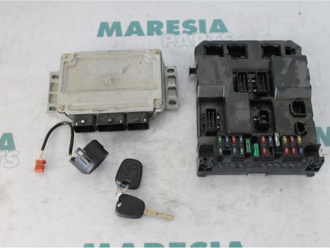Peugeot - 307 - Engine management computer