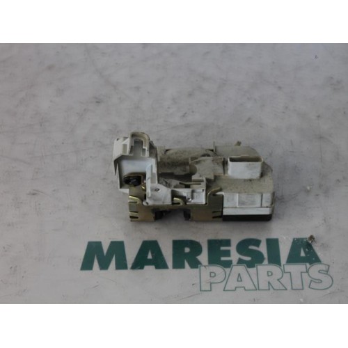 Peugeot - 307 - Front door lock mechanism 4-door, right